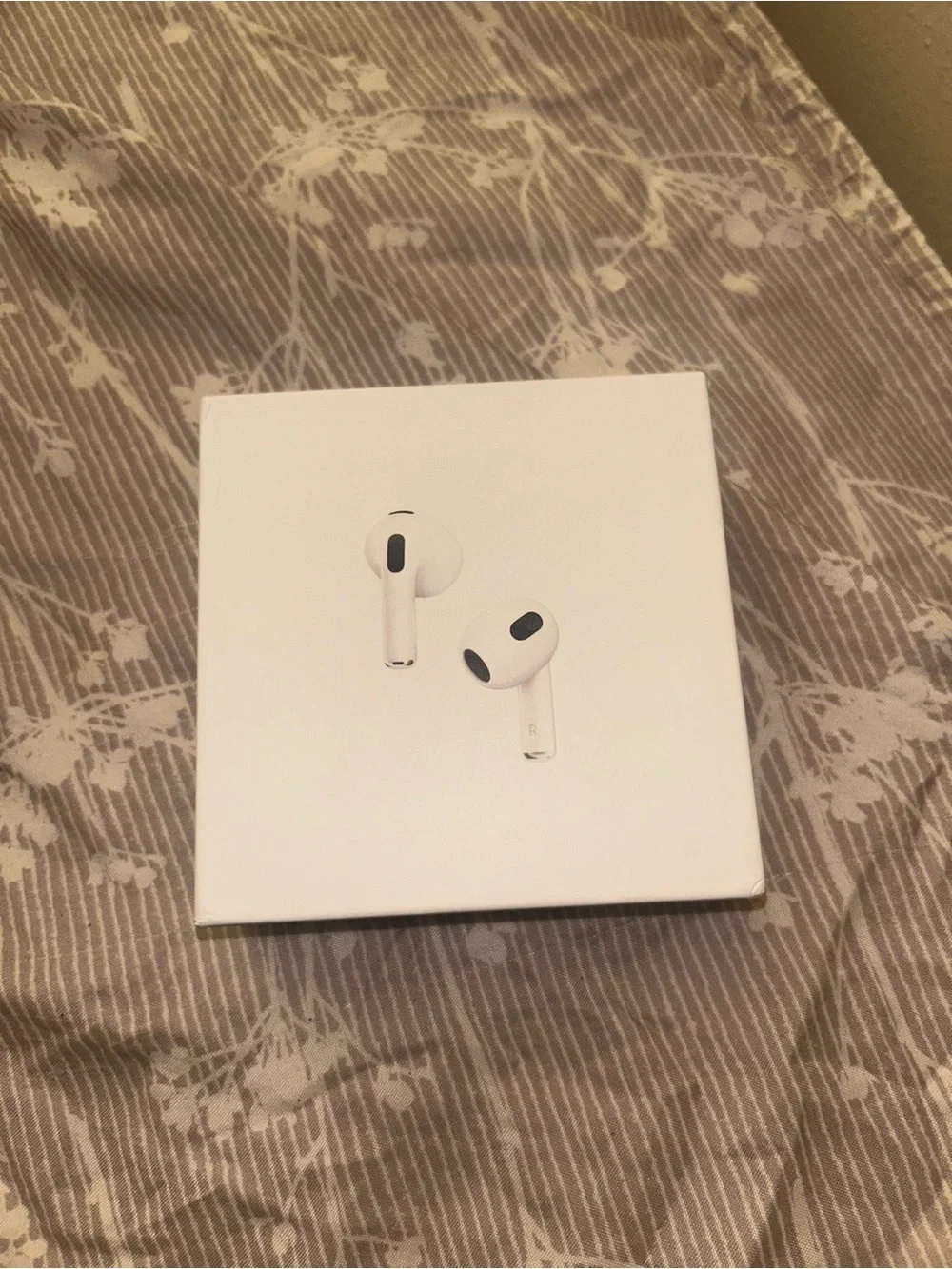 Airpods Gen 3s